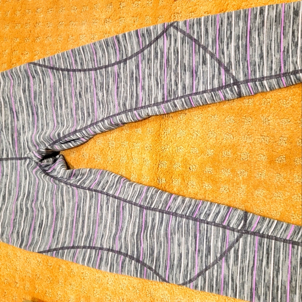 Zella Cropped Leggings Athletic Fitness Wear Size Small
